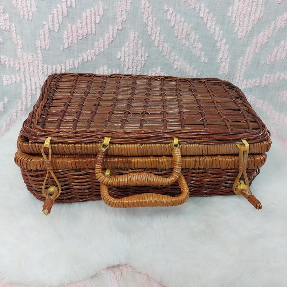 Vintage Woven Straw Rattan Wicker Large Carrying Case Suitcase with Lid Hinge - Picture 1 of 10